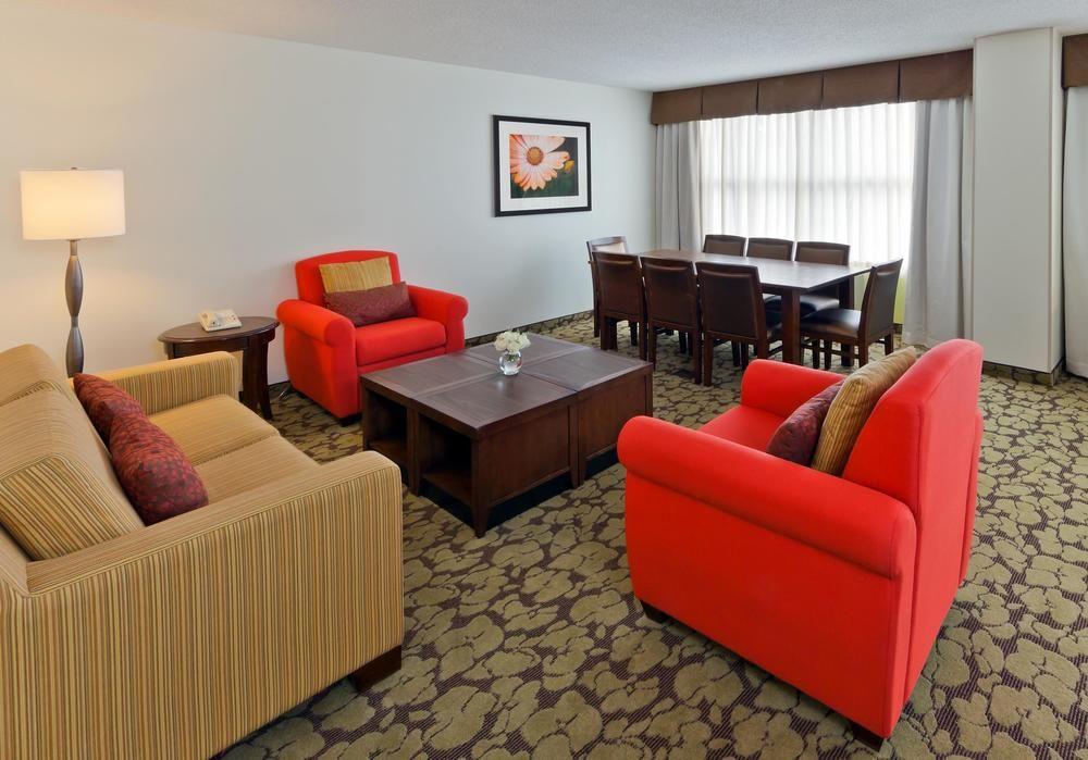 Hilton Garden Inn Atlanta Perimeter Center Dunwoody Exterior photo
