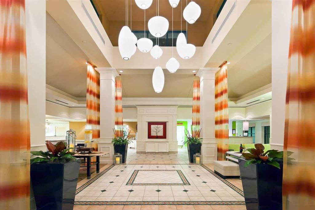 Hilton Garden Inn Atlanta Perimeter Center Dunwoody Exterior photo